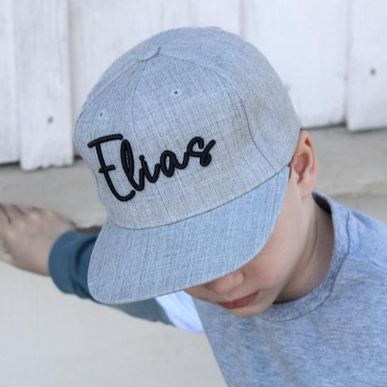 Kinder Cap mit Namen 3 D- personalisierbar - Grau