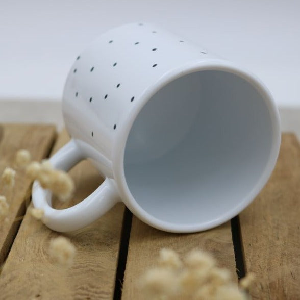 Kindertasse "Leni & beige Dots"